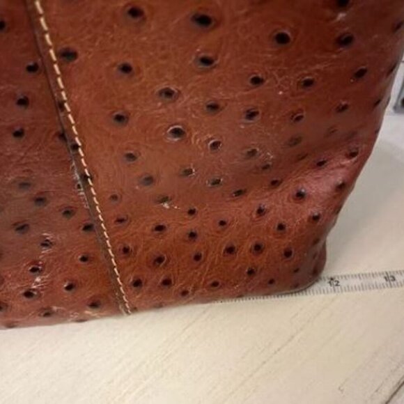 🔥🔥🔥Dooney & Bourke Ostrich collection Lexington Tote tan and brown leather - Picture 14 of 15